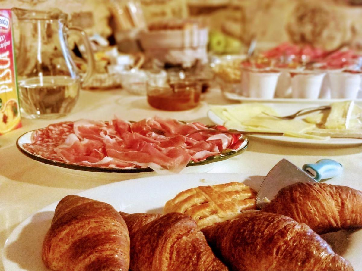 Marigold Bed & Breakfast Riva del Garda Dış mekan fotoğraf